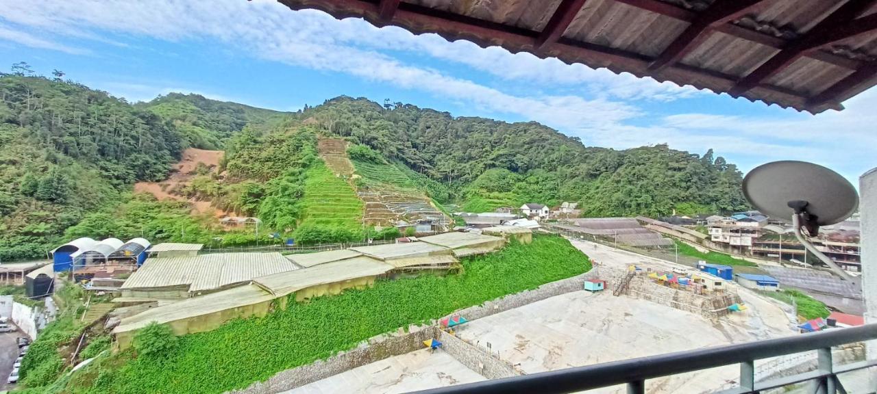 Mary Apt @ Equatorial Hill Resort Cameron Highlands Exterior photo